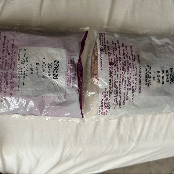 2 pairs of silkies talc extra support pantyhose - Picture 4 of 4